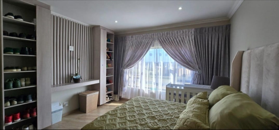 4 Bedroom Property for Sale in Vaalpark Free State